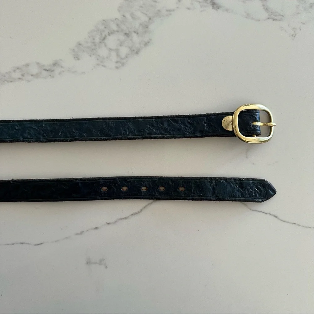 Vintage Textured Leather Medium Leather Belt Gold Tone Oval Buckle Navy Blue S